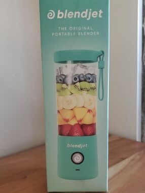 blendjet Portable Blender - Mint Green
